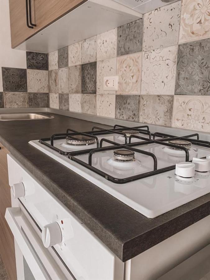 Appartamento Loft B&B Cecilia Porto SantʼElpidio Esterno foto